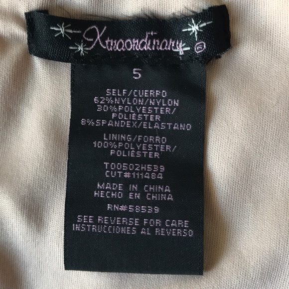 CROP TOP💕 - Picture 4 of 4